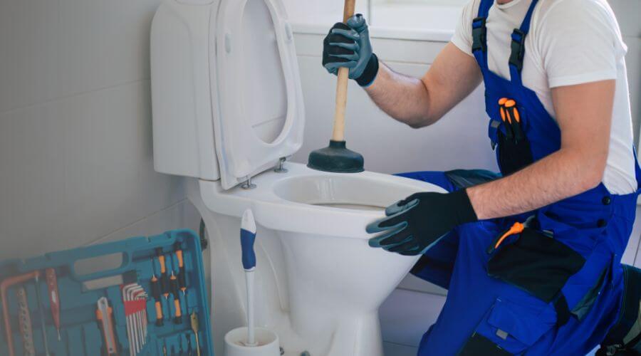 Professional septic pumping service in Cathay, ND